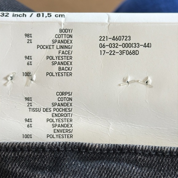 Uniqlo Women's Black Straight Jeans NWT Size 32 - Picture 5 of 6